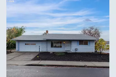 12500 SW Prince Albert St, King City, OR 97224 - Photo 1