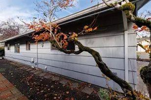 12500 SW Prince Albert St, King City, OR 97224 - Photo 23