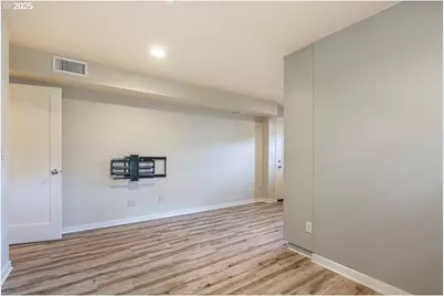 1892 Cousteau Loop SE, Salem, OR 97302 - Photo 31