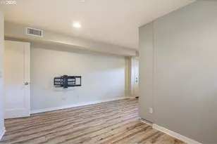 1892 Cousteau Loop SE, Salem, OR 97302 - Photo 31