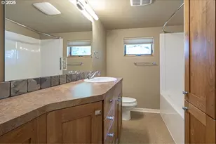 1892 Cousteau Loop SE, Salem, OR 97302 - Photo 23