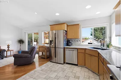 17845 SW Zenith Pl, Beaverton, OR 97007 - Photo 11