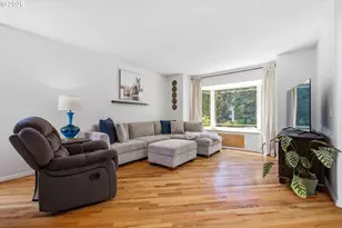 17845 SW Zenith Pl, Beaverton, OR 97007 - Photo 5