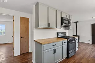 717 NE High St, Goldendale, WA 98620 - Photo 19