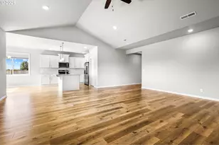 4722 Royal Dr, Albany, OR 97321 - Photo 11