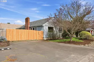 896 5th St, Lafayette, OR 97127 - Photo 27