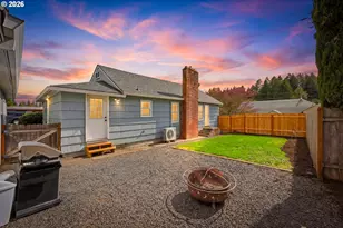 896 5th St, Lafayette, OR 97127 - Photo 25