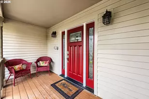 2593 NE Lorie Dr, Hillsboro, OR 97124 - Photo 3