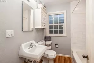 9436 NE Prescott St, Portland, OR 97220 - Photo 17