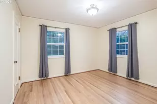 9436 NE Prescott St, Portland, OR 97220 - Photo 17