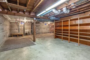 9436 NE Prescott St, Portland, OR 97220 - Photo 23