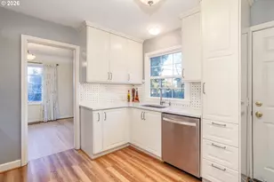 9436 NE Prescott St, Portland, OR 97220 - Photo 11