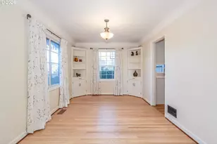 9436 NE Prescott St, Portland, OR 97220 - Photo 9