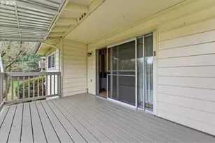 15037 NE Siskiyou Ct, Portland, OR 97230 - Photo 7