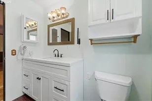 15037 NE Siskiyou Ct, Portland, OR 97230 - Photo 25