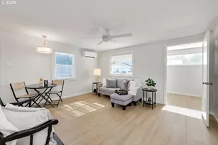 18149 SE Pine St, Portland, OR 97233 - Photo 11