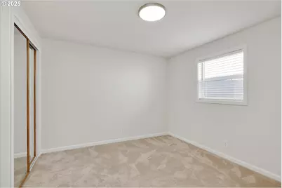 18149 SE Pine St, Portland, OR 97233 - Photo 21