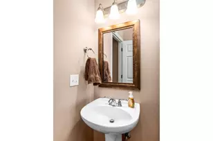 837 SE Bayshore Cir, Corvallis, OR 97333 - Photo 13
