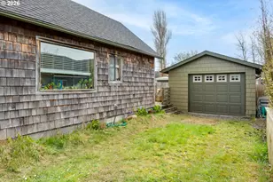 209 5th St NE, Long Beach, WA 98631 - Photo 7