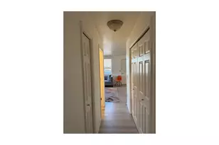 9230 SE Division St, Portland, OR 97266 - Photo 5