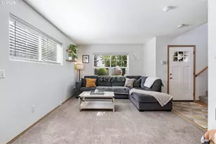 8253 N Bliss St, Portland, OR 97203 - Photo 11