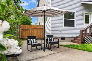 8253 N Bliss St, Portland, OR 97203 - Photo 39