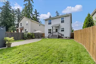 8253 N Bliss St, Portland, OR 97203 - Photo 43