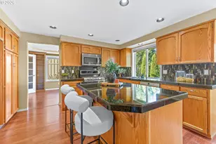 1268 E Spencer Ct, La Center, WA 98629 - Photo 9