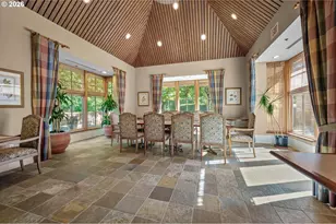 1132 SW 19th Ave, Portland, OR 97205 - Photo 29