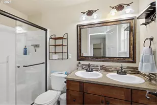 1798 Allea Dr, Eugene, OR 97404 - Photo 17