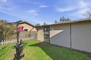 4015 SE 171st Ave, Portland, OR 97236 - Photo 33