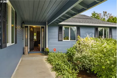 18125 NW Fieldstone Dr, Beaverton, OR 97006 - Photo 5