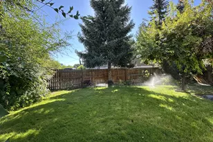 748 E Main St, John Day, OR 97845 - Photo 7