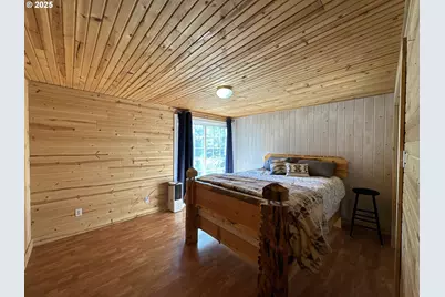 748 E Main St, John Day, OR 97845 - Photo 35