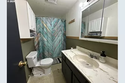 748 E Main St, John Day, OR 97845 - Photo 31