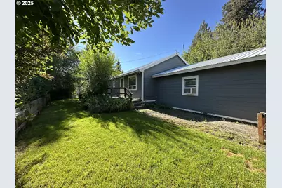 748 E Main St, John Day, OR 97845 - Photo 1