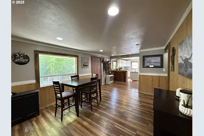 748 E Main St, John Day, OR 97845 - Photo 17