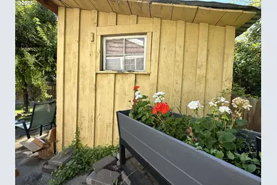 748 E Main St, John Day, OR 97845 - Photo 41