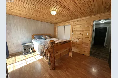 748 E Main St, John Day, OR 97845 - Photo 33
