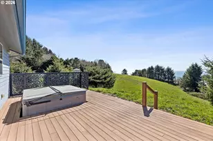 90 Cape Foulweather Ln, Otter Rock, OR 97369 - Photo 9