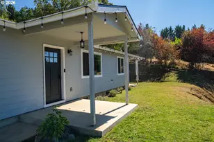 281 Clark St, Myrtle Creek, OR 97457 - Photo 35