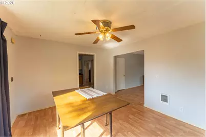 11511 SE Harold St, Portland, OR 97266 - Photo 11