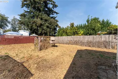 11511 SE Harold St, Portland, OR 97266 - Photo 37