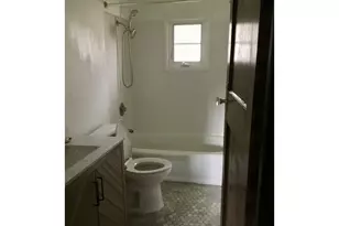 3955 E 17th Ave, Eugene, OR 97403 - Photo 5