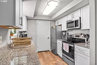 125 Crona St, Junction City, OR 97448 - Photo 11