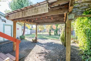 1119 Ash St, Brownsville, OR 97327 - Photo 31