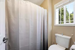 19585 Glenview Ct, Oregon City, OR 97045 - Photo 33