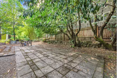 2406 SE Yamhill St, Portland, OR 97214 - Photo 27