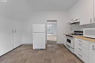 2406 SE Yamhill St, Portland, OR 97214 - Photo 13