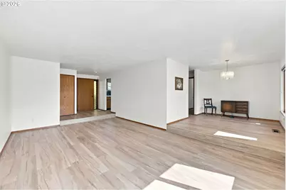1225 SW Jay Ct, Beaverton, OR 97003 - Photo 9